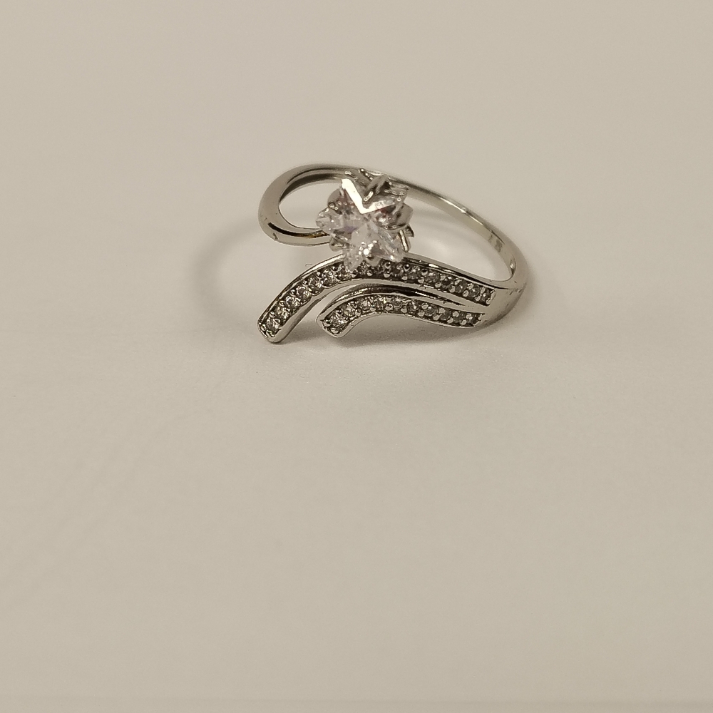 Star 925 Sterling silver ring.